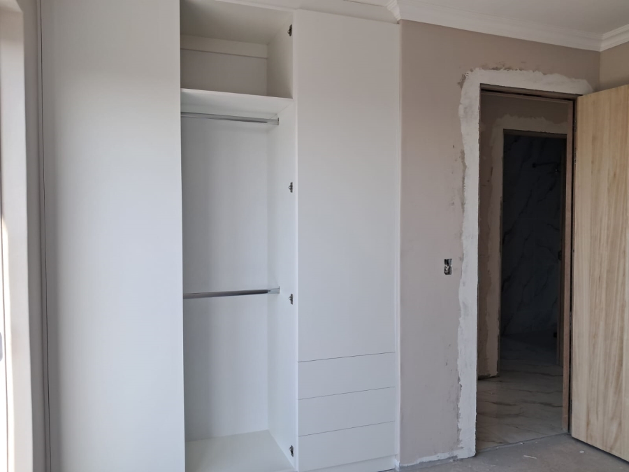 To Let 3 Bedroom Property for Rent in St Helena Views Western Cape